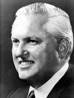 photo of Gov. Hall